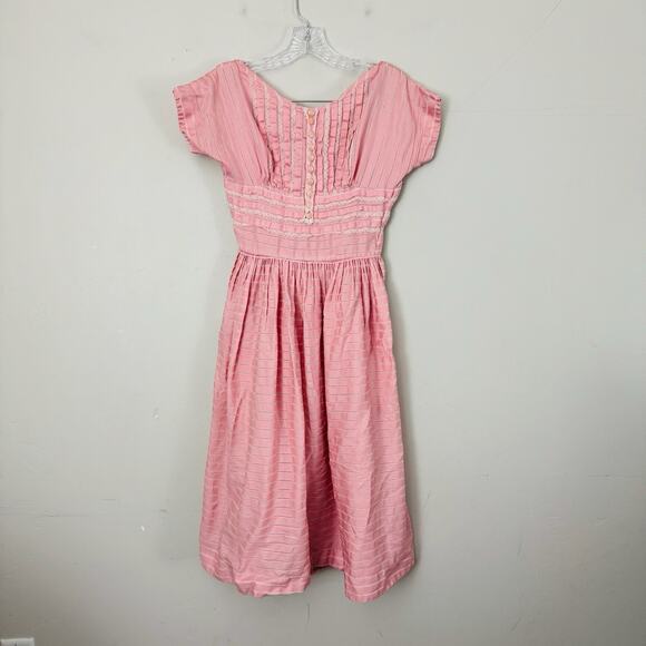 Vicky Vaughn Junior Vintage Pink Short Sleeve Fit And Flare Dress Girls Size 4-5 - Picture 1 of 8